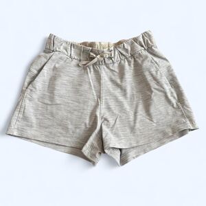 Lululemon On The Run Women's Grey Athletic Shorts - Size 4